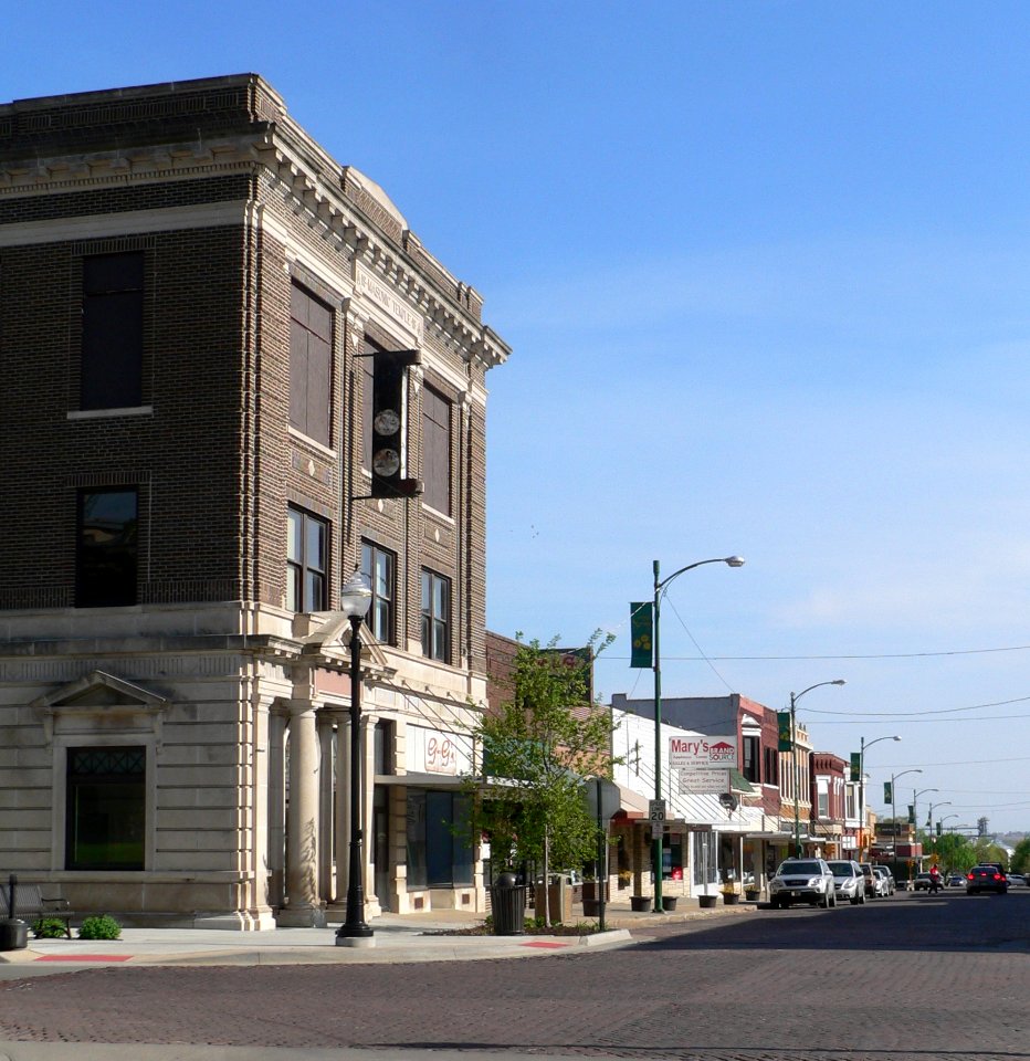 Falls City, Nebraska Stone from 17 face SSE 1