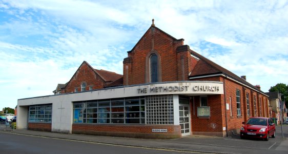 Fareham Methodist Church, Kings Road, Fareham (May 2019) (3)
