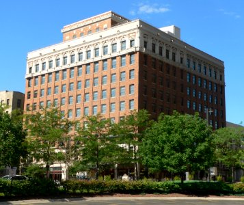 Farm Credit Building (Omaha) from NE 4
