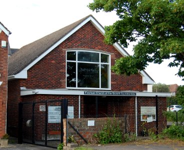 Fareham Free Seventh Day Adventist Church (former Gospel Hall), Malthouse Lane, Fareham (May 2019) (1)