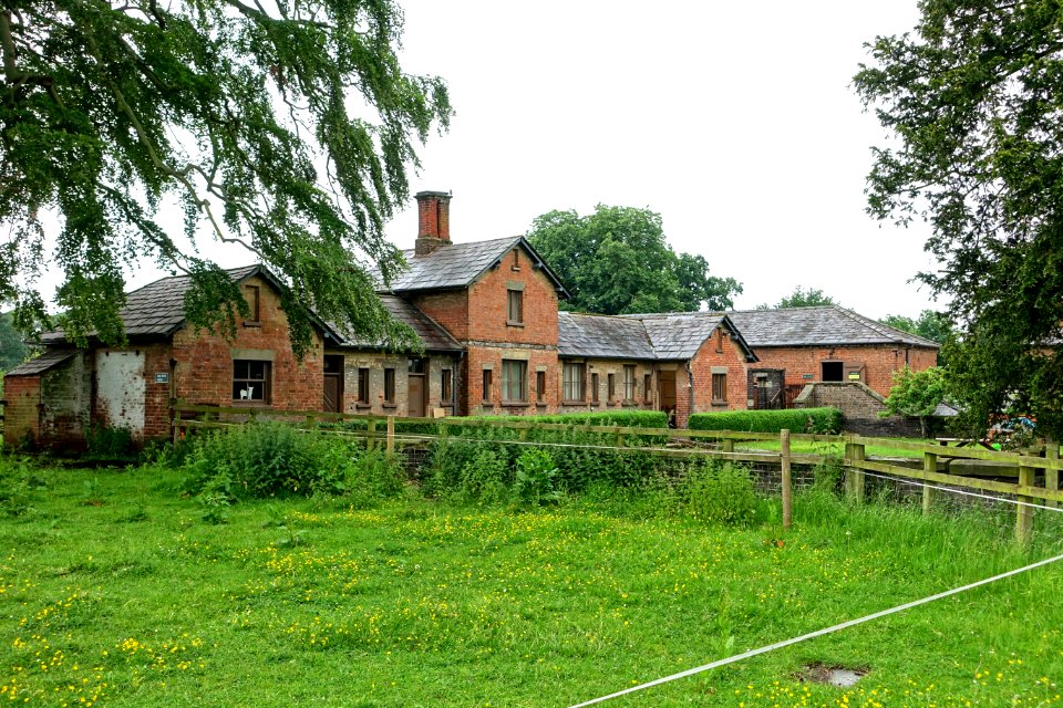 Farm buildings, Shugborough Estate - Staffordshire, England - DSC00024
