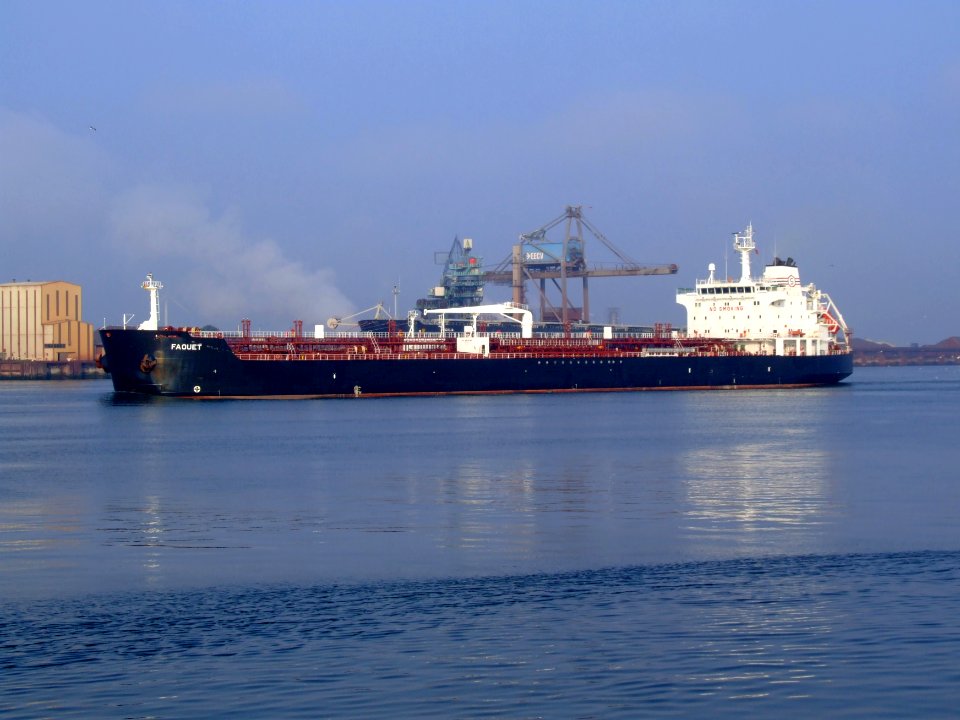 Faouet IMO 9309382 at the Calland canal, Port of Rotterdam, Holland 03-Jun-2007