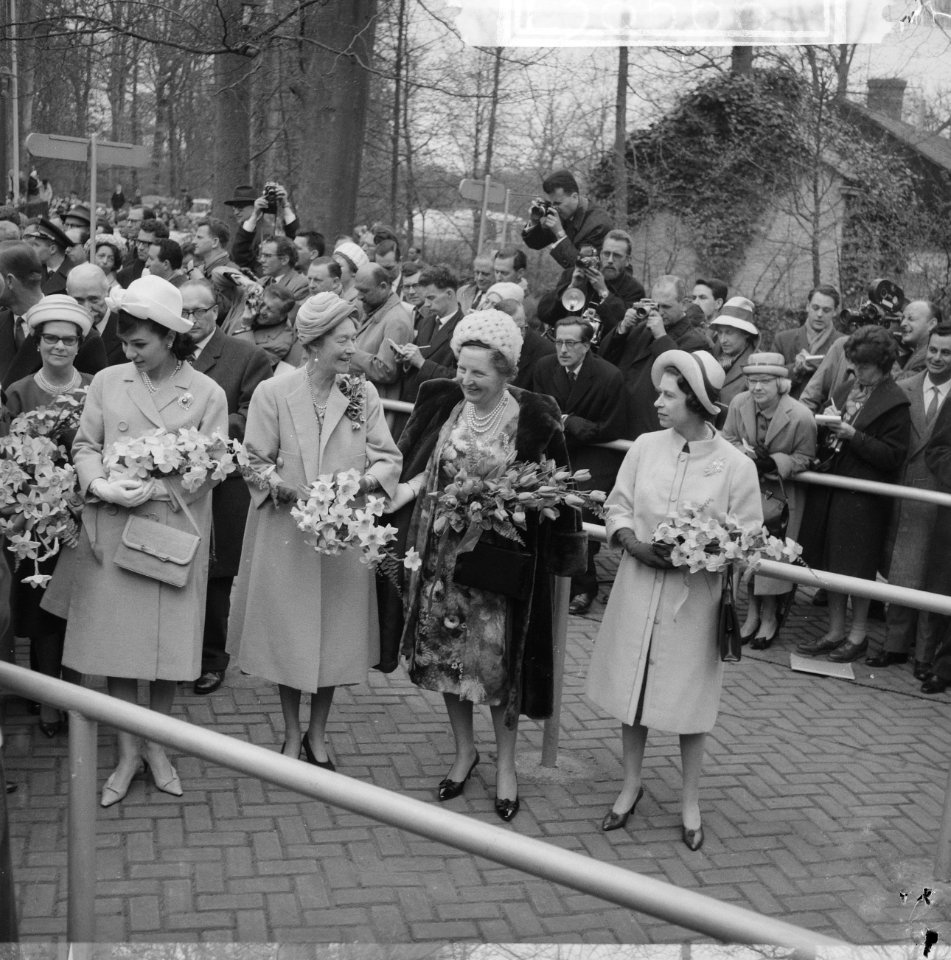 Farah Diba Charlot van Luxemburg Koningin Juliana en Elisabeth, Bestanddeelnr 913-8566