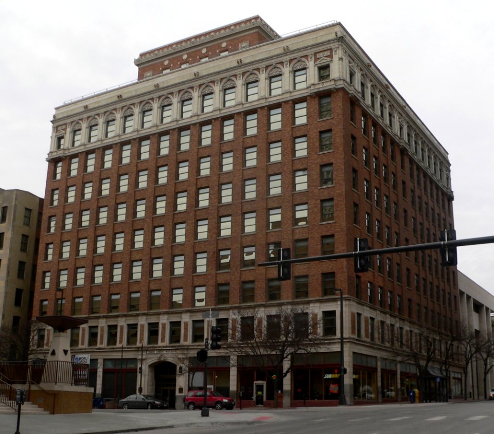 Farm Credit Building (Omaha) from NE 2