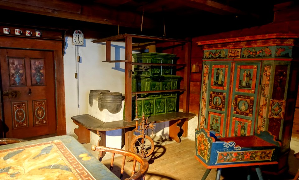 Farmhouse room from the Egerland, early 1800s, view 2 - Germanisches Nationalmuseum - Nuremberg, Germany - DSC03612