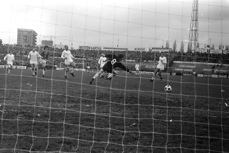 FC Utrecht tegen ADO 3-1 doelpunt ADO, Bestanddeelnr 924-2881