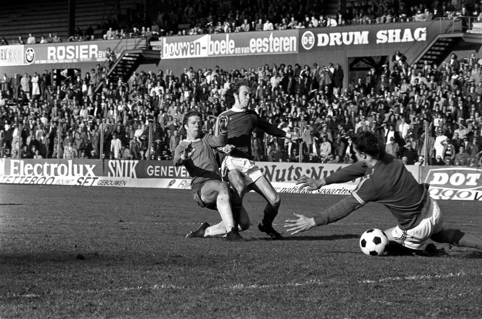 FC-Den Haag tegen Emmen (KNVB) 6-0 Van Leeuwen scoort derde doelpunt, Bestanddeelnr 928-2018