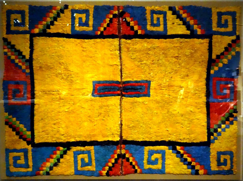 Feather tunic, Peru, South Coast, Wari or later, 8th-16th century AD, feathers and cotton - De Young Museum - DSC00312
