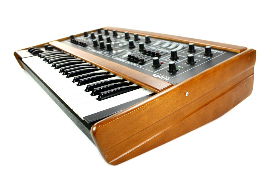 Crumar spirit analog synth