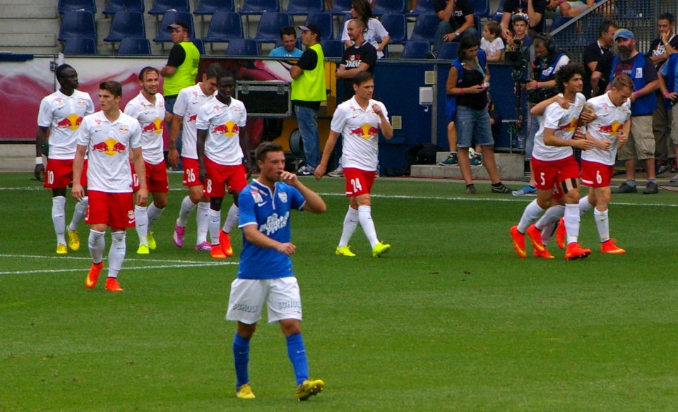 FC Red Bull Salzburg vs SV Grödig 02