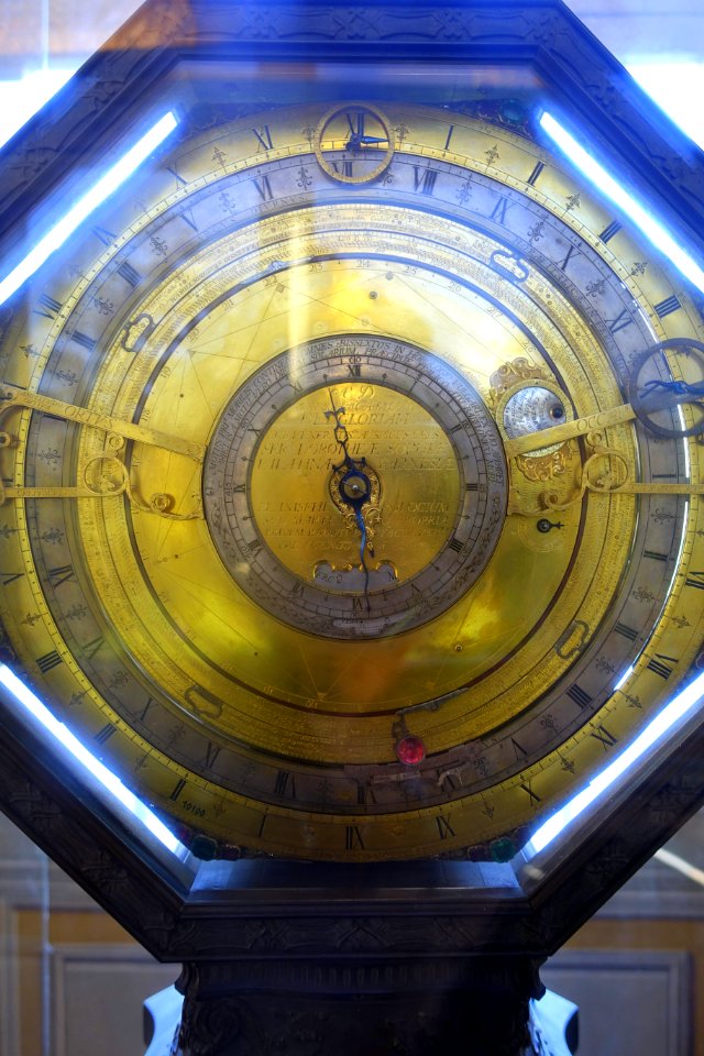 Farnese Planisphere Clock (Parma Planisphere), by Bernardo Facini of Parma, commissioned by the Farnese Duchess of Parma, early 1700s - Vatican Museums - DSC00743