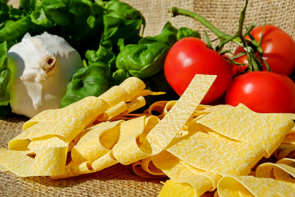 Raw food carbohydrates