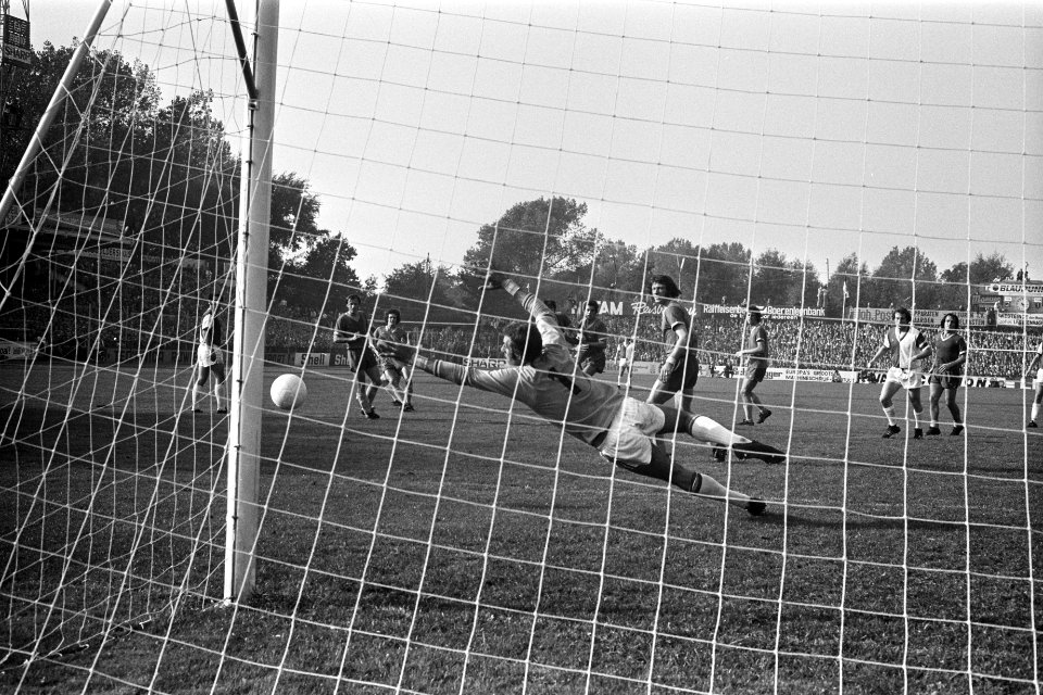 FC Den Haag tegen Feyenoord 3-2, spelmomenten, Bestanddeelnr 925-9363