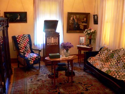 Father Flanagan house (Omaha) parlor 1