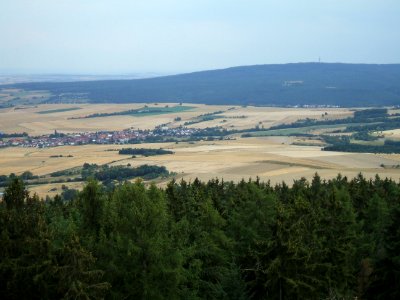 Fauerbach zwischen Münster, rechts, und Fauerbach, links