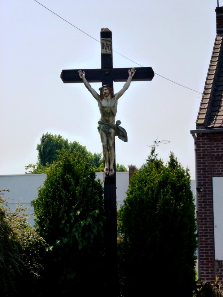Faumont (Nord, Fr) croix de chemin