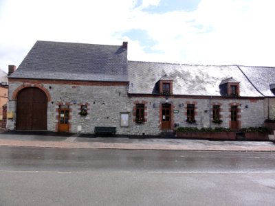 Féron (Nord, Fr) mairie