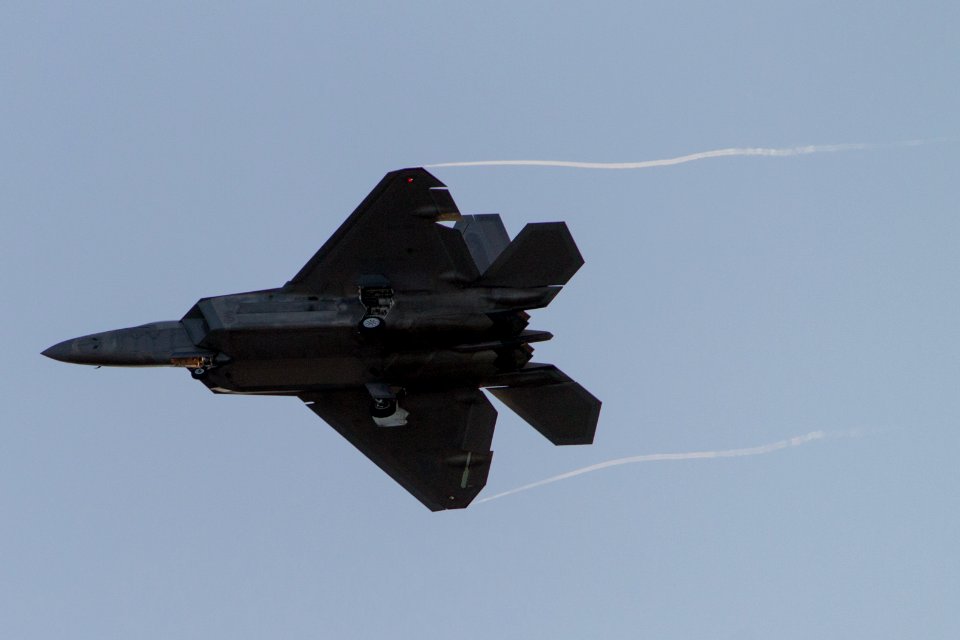 F-22 Final Approach 12