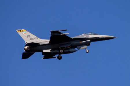 F-16 On Approach Tyndall AFB 04