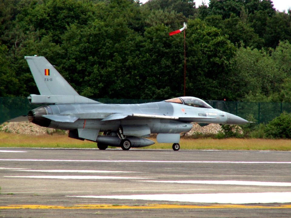F16 RBAF FA-111 at Kleine Brogel Airforce base pic1