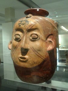 Face Effigy Jar, view 1, 300 BC - 300 AD, Colima or Jalisco, Mexico, earthenware with red and cream slips - Gardiner Museum, Toronto - DSC01293