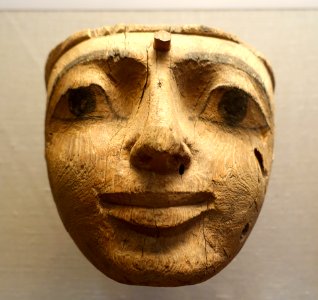 Face from a coffin, Luxor, The Ramesseum, Late New Kingdom to Third Intermediate Period, Dynasties 19-21, c. 1200-945 BC, wood, pigment - Oriental Institute Museum, University of Chicago - DSC07872