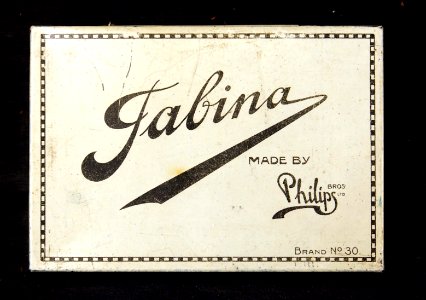 Fabina cigarettes tin