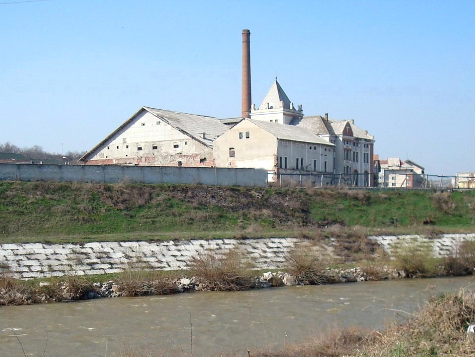 FabricaBereTurda04