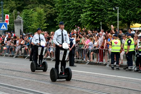 Fête nationale belge à Bruxelles le 21 juillet 2016 03 - Policiers belges en Segway