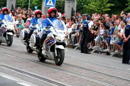 Fête nationale belge à Bruxelles le 21 juillet 2016 - Moto de la police belge lors du défilé national 05