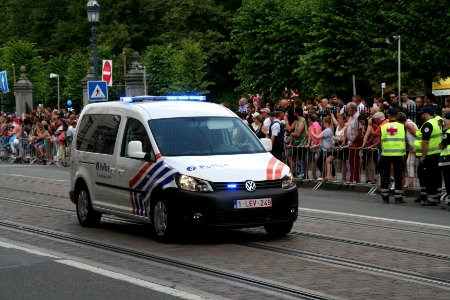 Fête nationale belge à Bruxelles le 21 juillet 2016 - Véhicule de la police belge 09