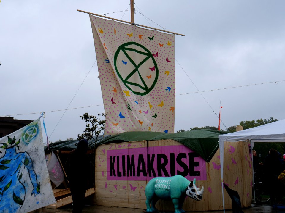 Extinction Rebellion blockade Großer Stern 2019-10-08 07
