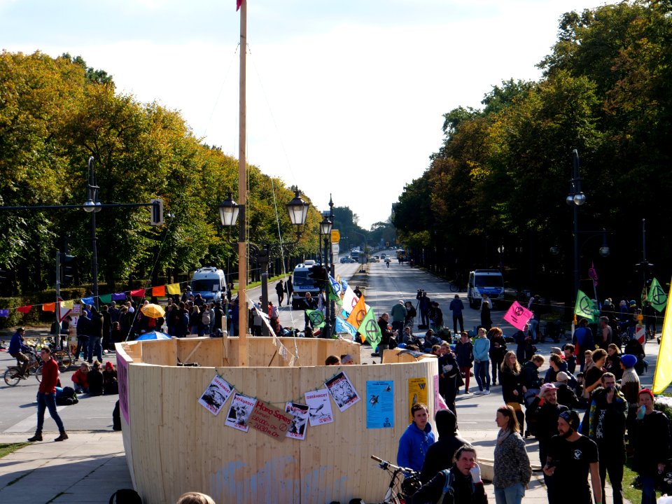 Extinction Rebellion blockade Großer Stern 2019-10-07 55