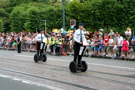 Fête nationale belge à Bruxelles le 21 juillet 2016 04 - Policiers belges en Segway