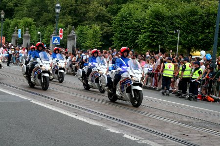 Fête nationale belge à Bruxelles le 21 juillet 2016 - Moto de la police belge lors du défilé national 06