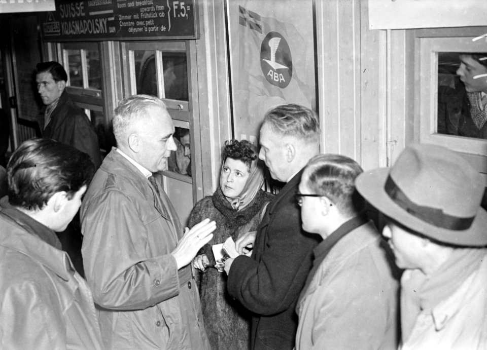 F. De Boer en de journalisten, Bestanddeelnr 902-0997
