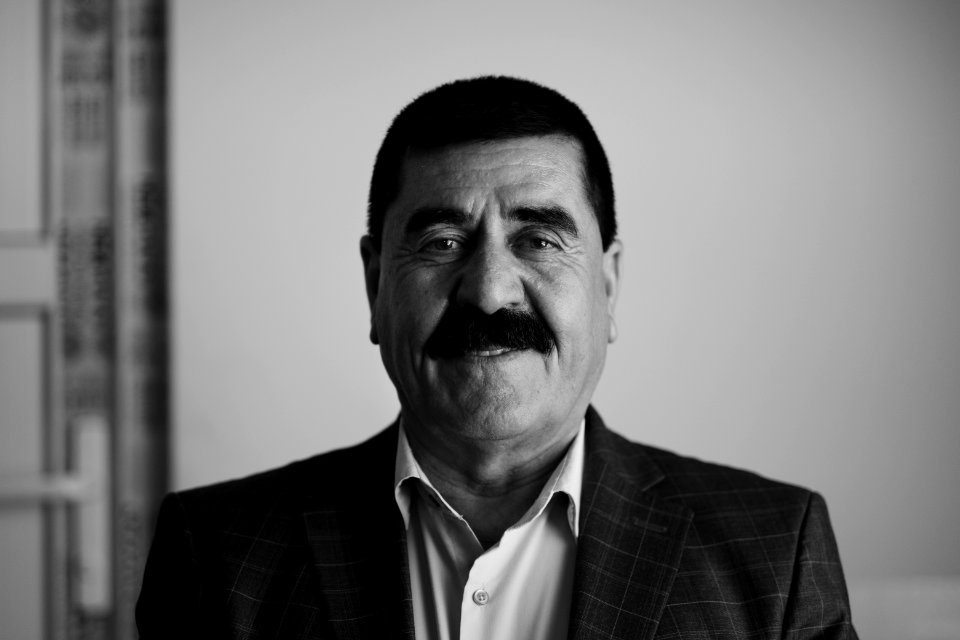 Ezidi Mayor Fahad Hamid of Shingal in summer of 2019 in his office, discussing the fires plaguing the district 13