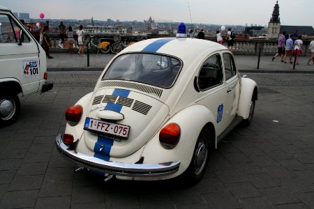 Fête nationale belge à Bruxelles le 21 juillet 2016 09 - Véhicule de l'ancienne polcie communale belge photo