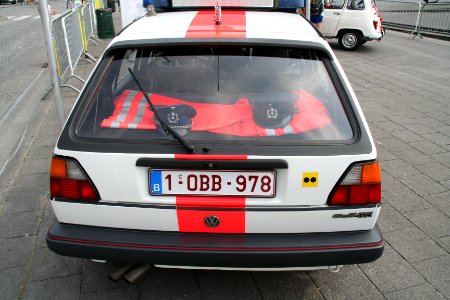 Fête nationale belge à Bruxelles le 21 juillet 2016 33 - Volkswagen VW Golf GTI de l'ancienne gendarmerie belge