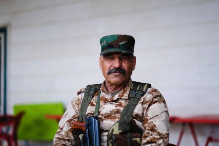 Ezidi Peshmerga soldiers at their base in the Sinjar Mountains, under the command of Qasim Shesho 08