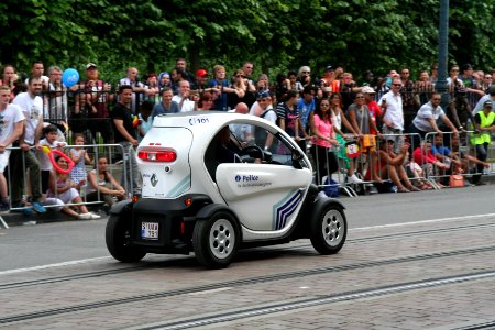 Fête nationale belge à Bruxelles le 21 juillet 2016 - Véhicule de la police belge 19