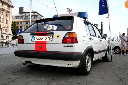 Fête nationale belge à Bruxelles le 21 juillet 2016 34 - Volkswagen VW Golf GTI de l'ancienne gendarmerie belge