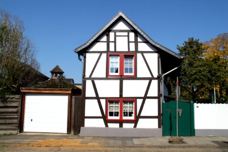 Fachwerkhaus, Meckenheim Lüftelberg, Petrusstraße 2