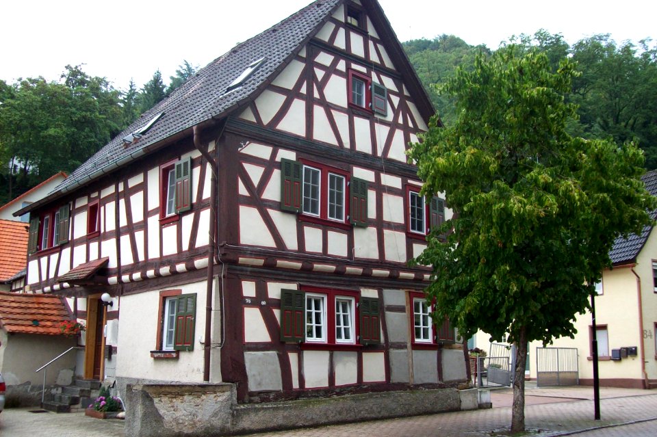 Fachwerkhaus Bachgasse Bensheim-Auerbach 01