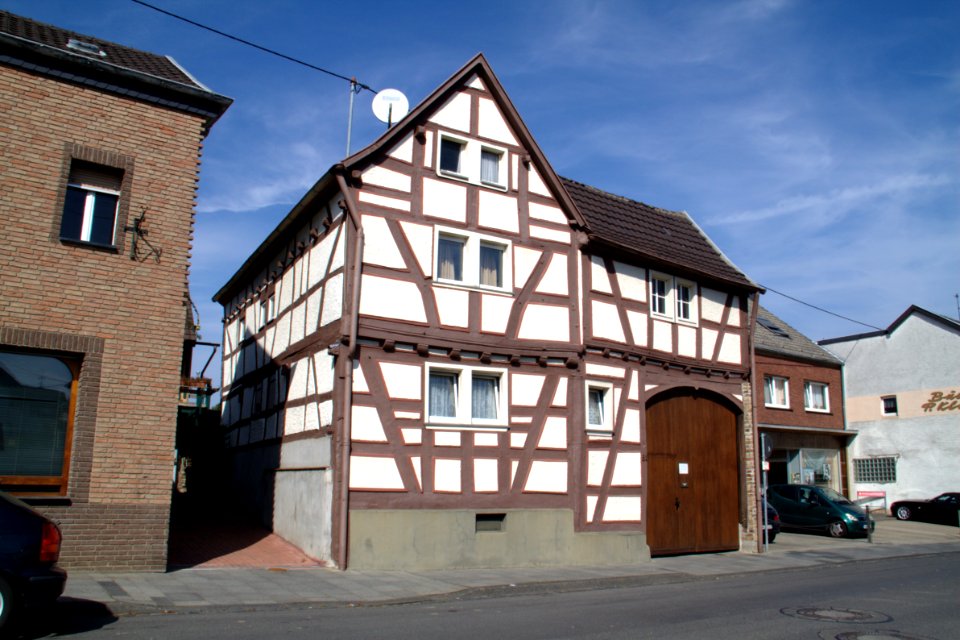 Fachwerkhaus, Gelsdorf, Bonner Strasse 51 (1)