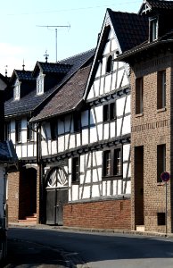 Fachwerkhaus, Ringen, Rheinbacher Strasse 4 (1)