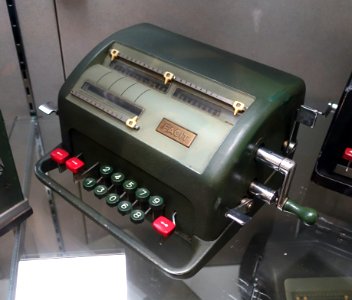 Facit NTK calculator - Ridai Museum of Modern Science, Tokyo - DSC07630