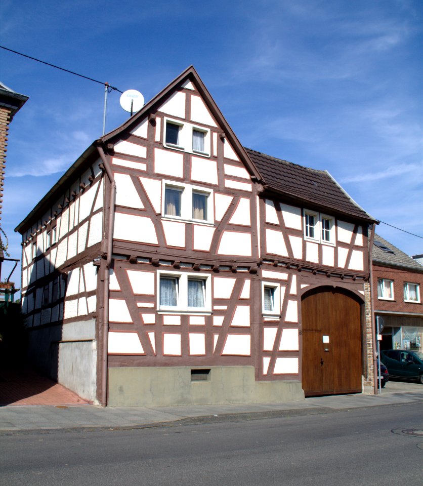 Fachwerkhaus, Gelsdorf, Bonner Strasse 51 (2)