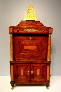 Fall-front secretary, Philadelphia, Pennsylvania, c. 1815-1830, mahogany, cherry, yellow poplar, pine, maple, ebony, gilt bronze - Dallas Museum of Art - DSC04782