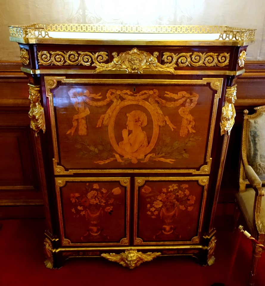 Fall-front desk by Jean-Henri Riesener, Paris, c. 1777-1806 - Waddesdon Manor - Buckinghamshire, England - DSC07668